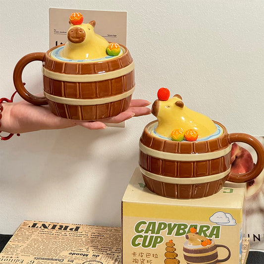bathing capybara mug with lid